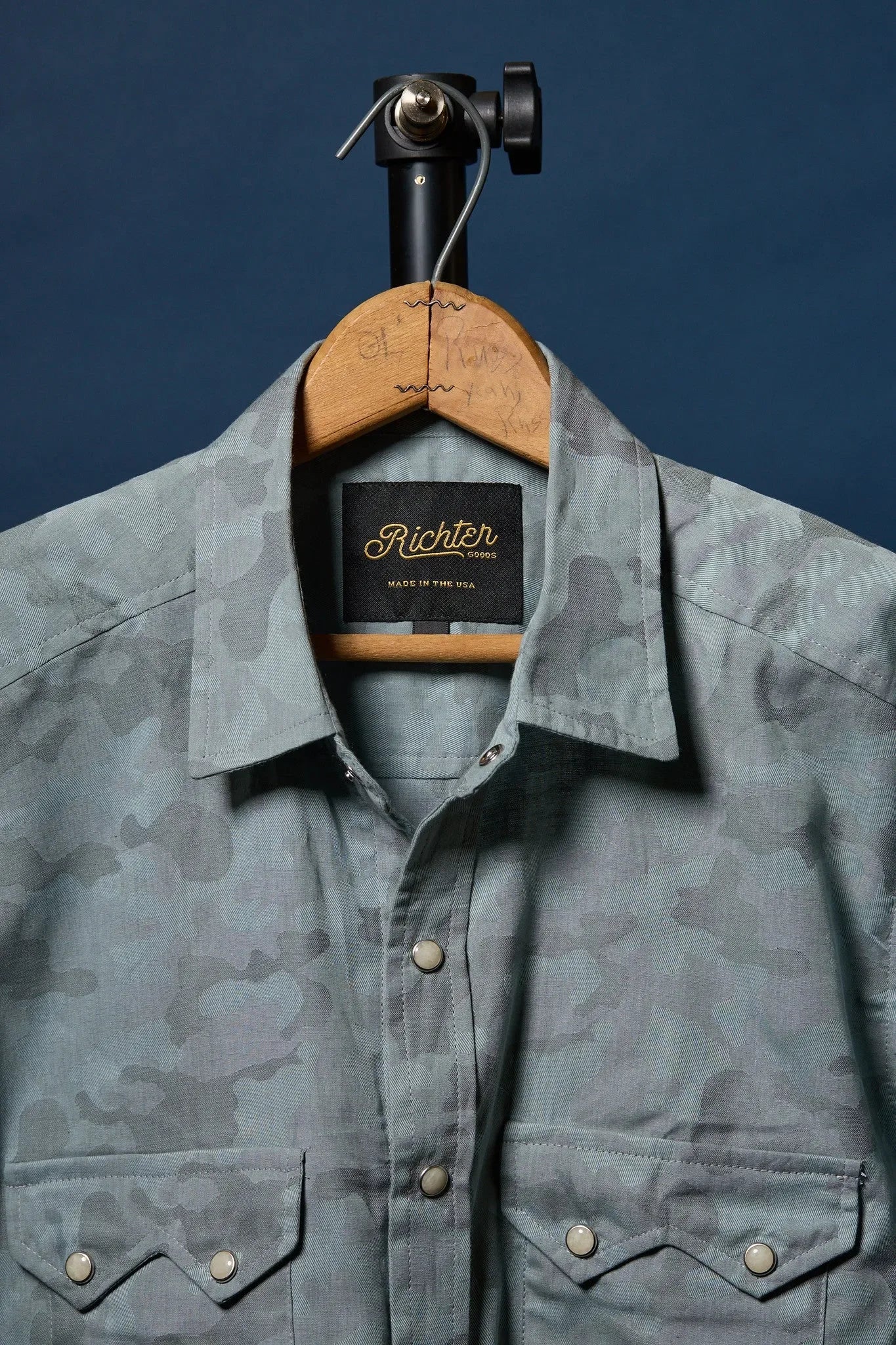 SM Jacquard de camuflaje en tonos azules