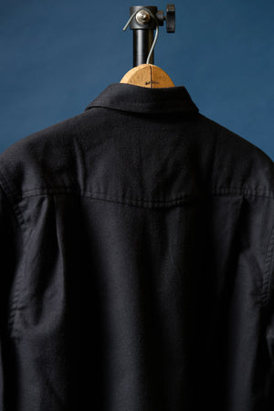 Richter187 back view of black western shirt, showing collar and shoulder detail