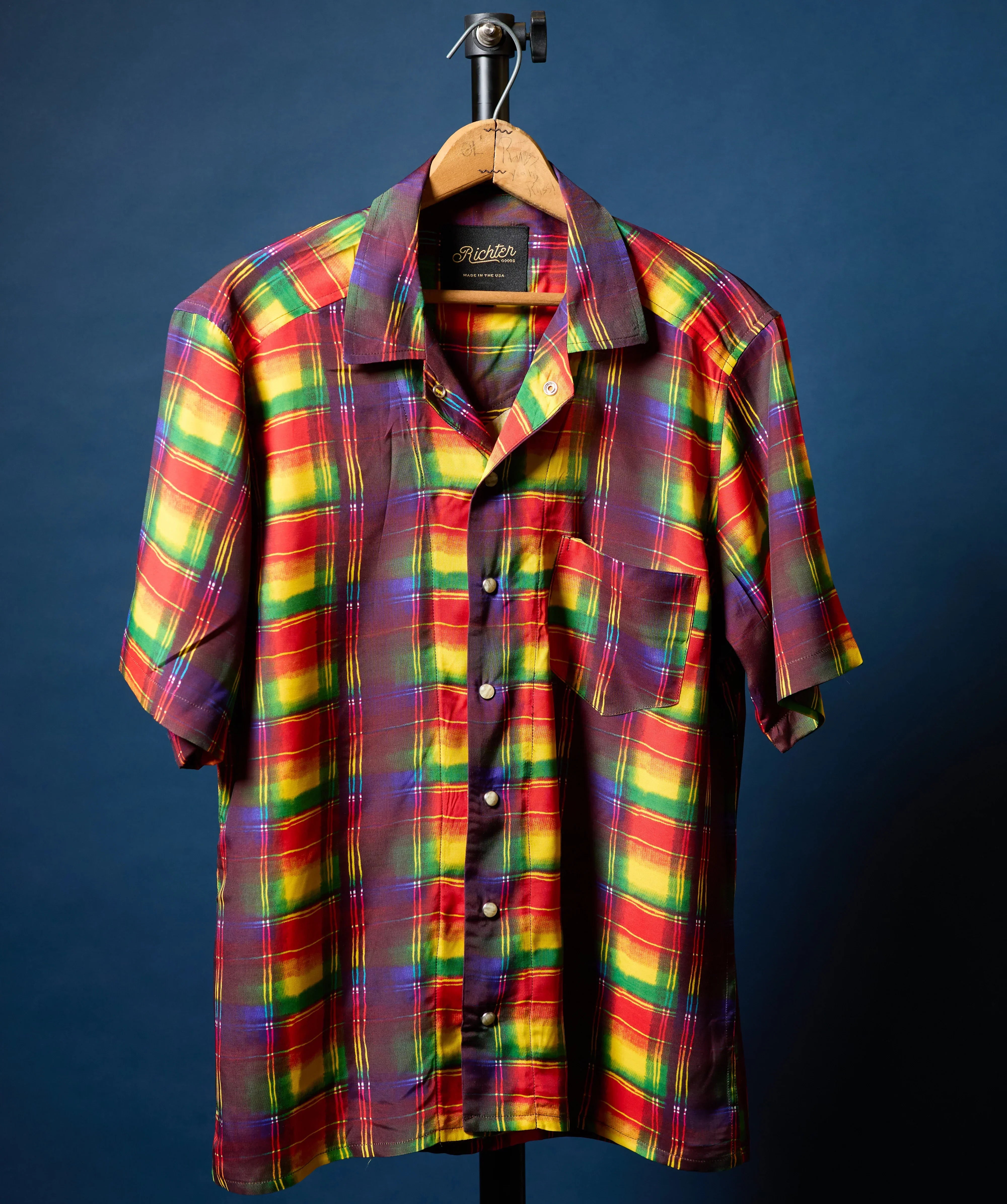 Richter191b front, short sleeve pearl snap western shirt, colorful plaid pattern, menswear