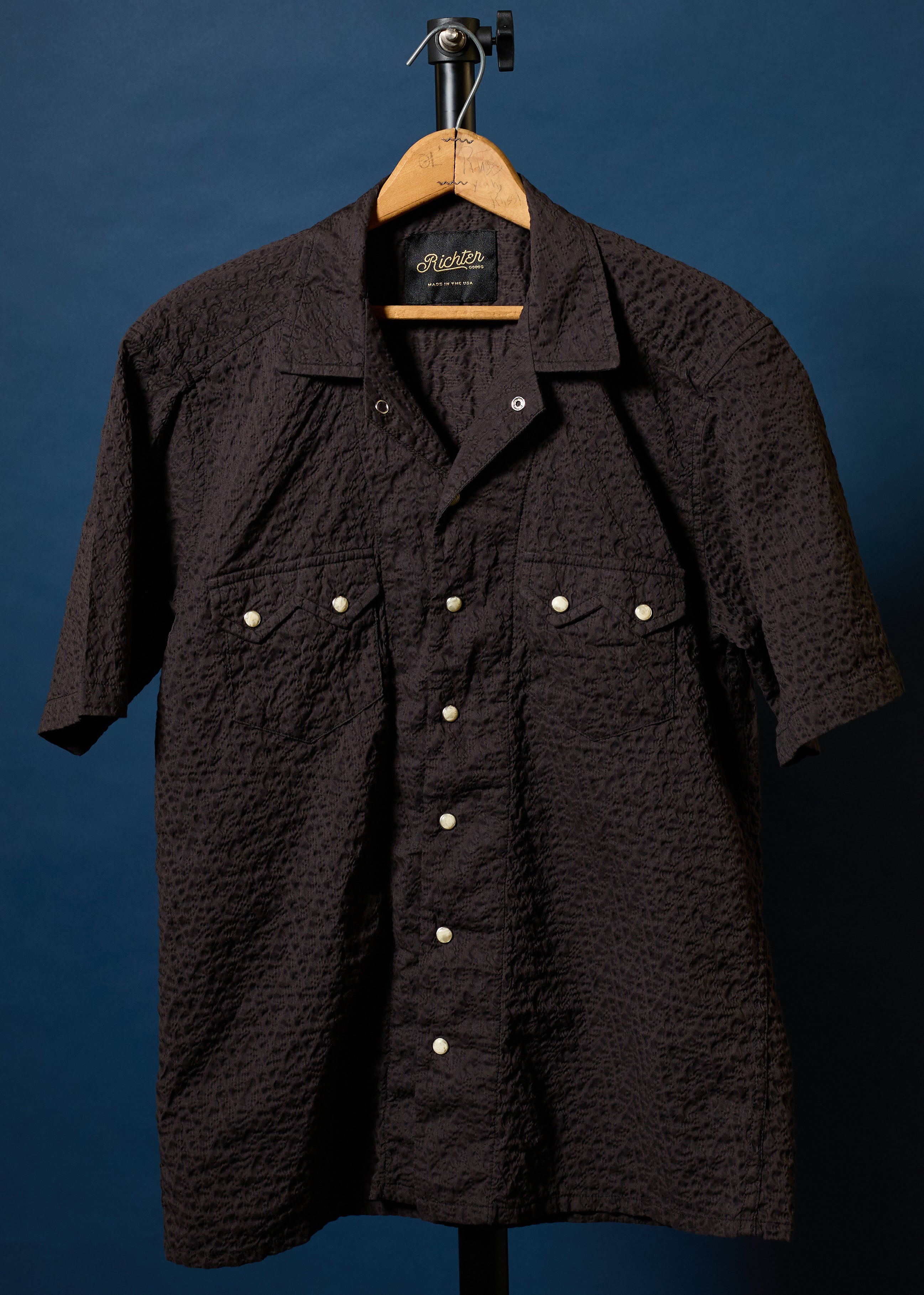 Salado Seersucker in Chevron Charcoal