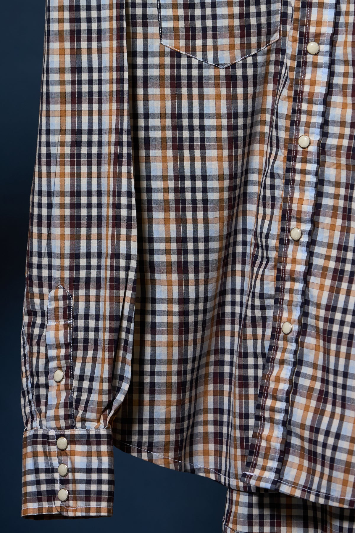 Maverick Pearl Snap in Poplin Plaid