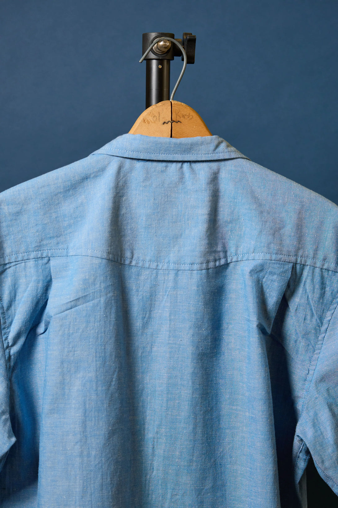 Miles Popover in Selvedge Chambray Back
