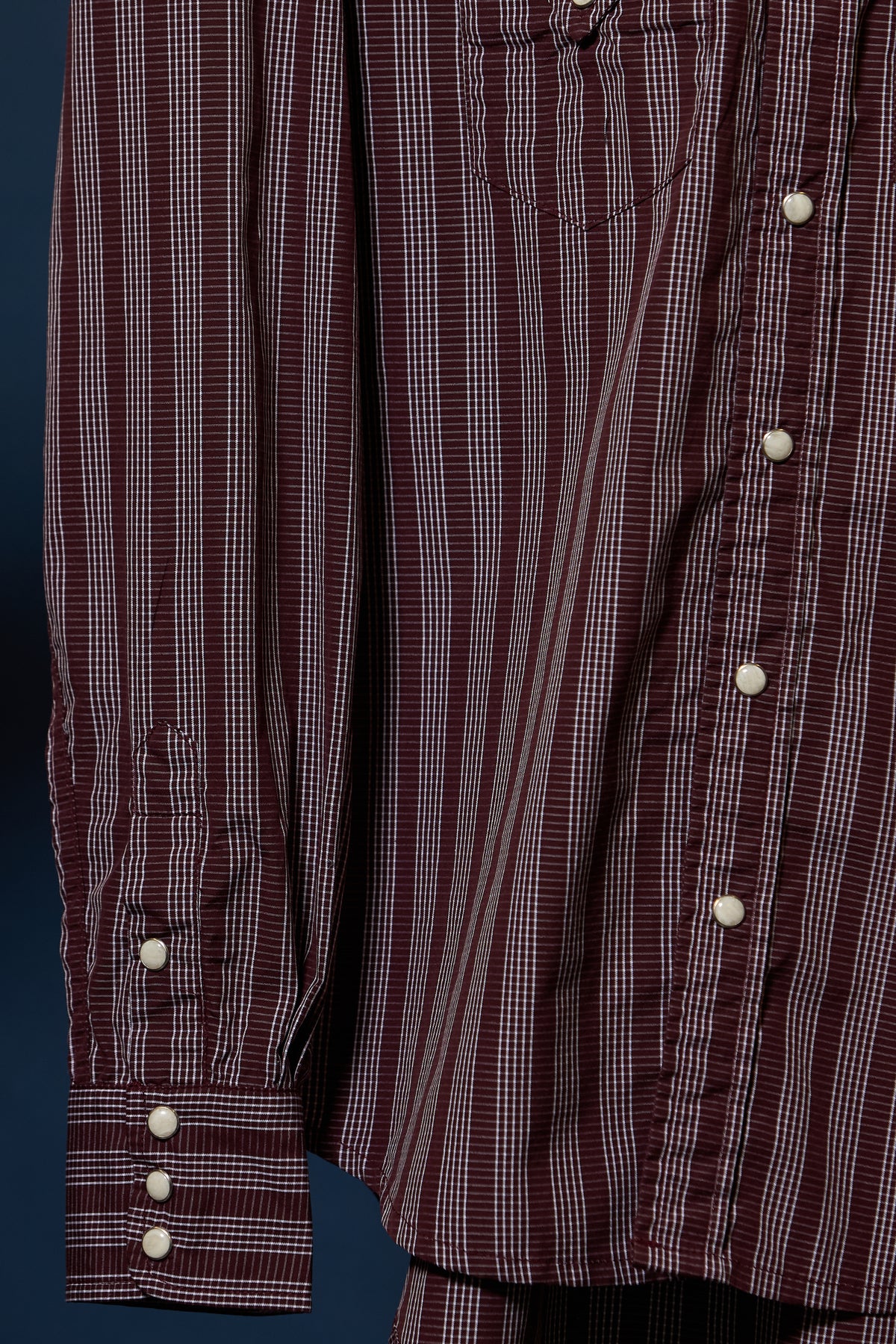 Maverick Pearl Snap in Maroon Plaid