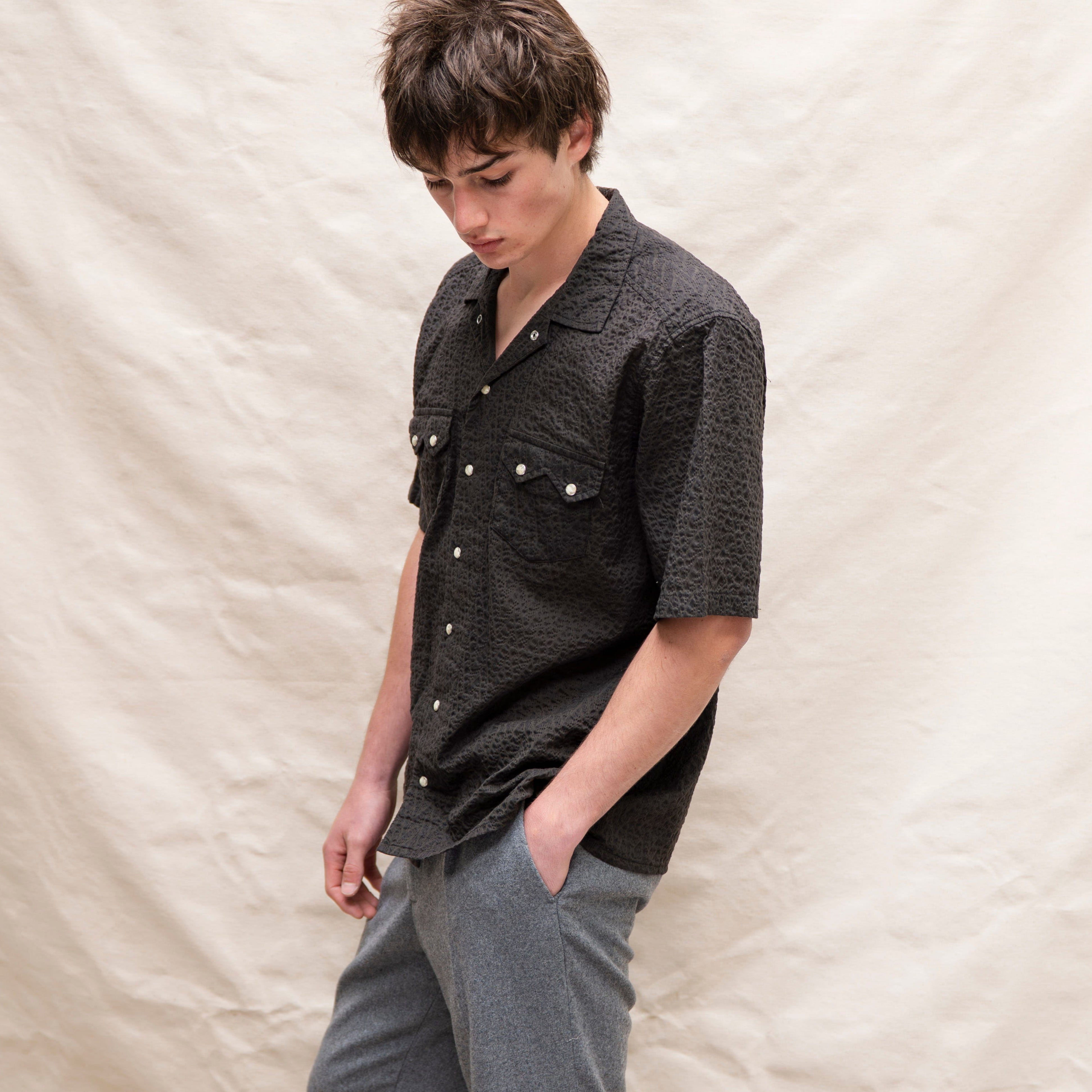 Salado Seersucker in Chevron Charcoal