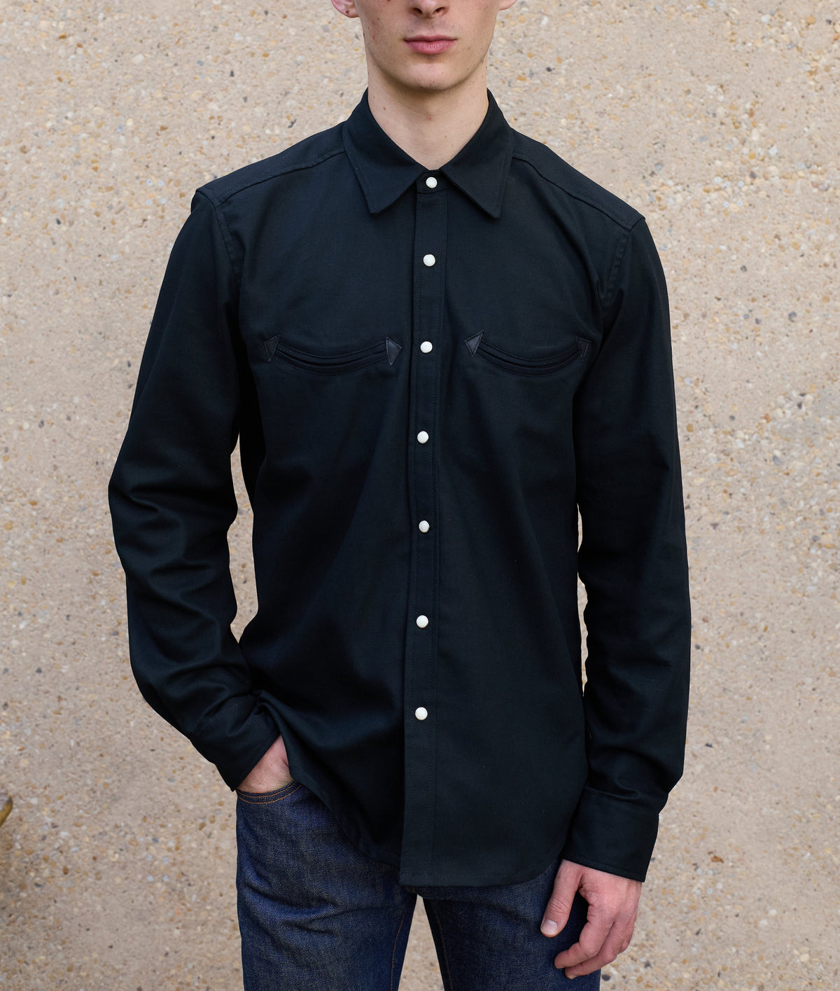 Black Duck Canvas Weekend Western with Smiley Pockets